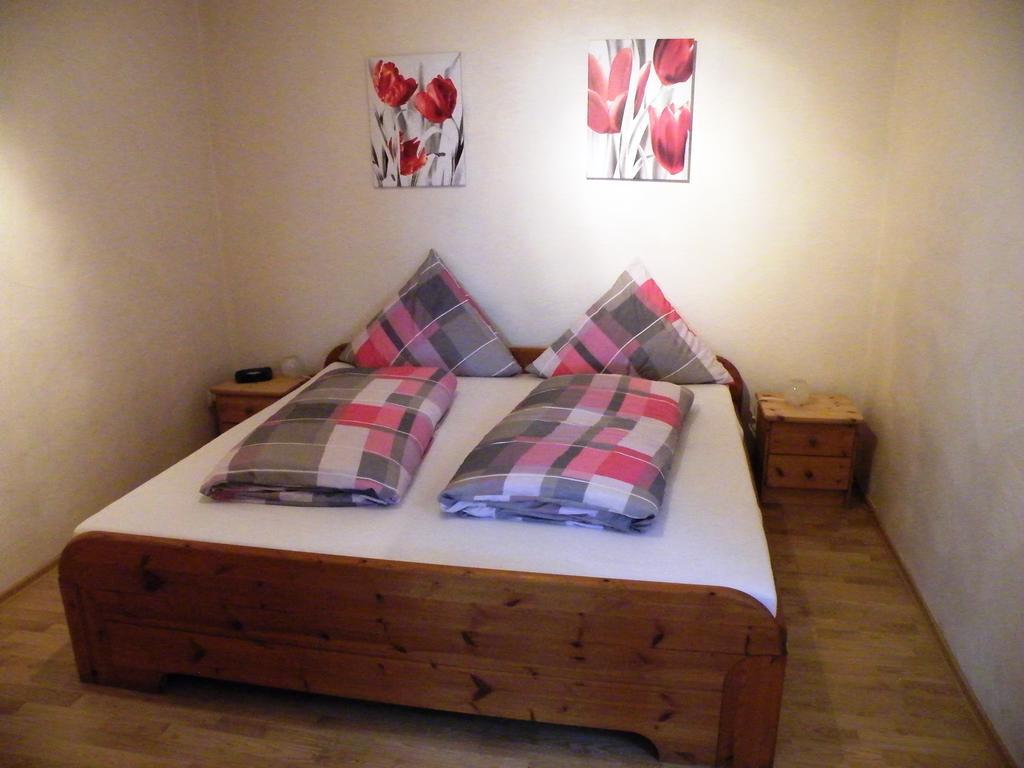 Haus Bahlo - Ferienwohnungen Attendorn Habitación foto