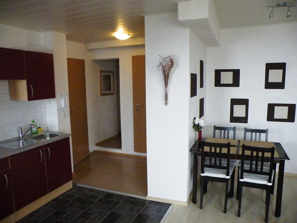 Haus Bahlo - Ferienwohnungen Attendorn Habitación foto